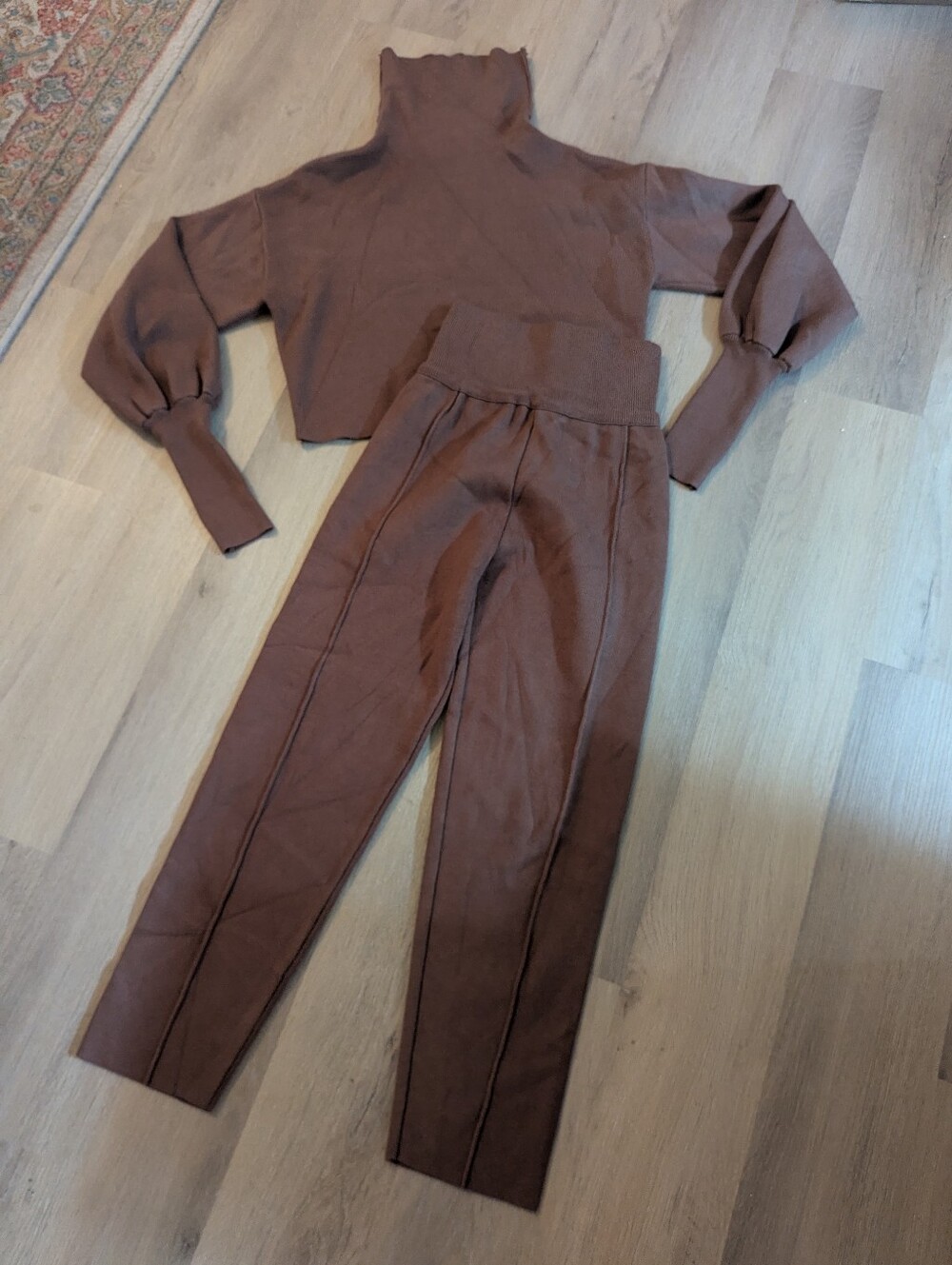 RIVIR Two Piece Knit Lounge Set